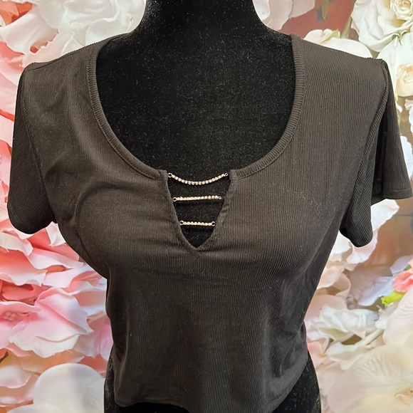 black and rhinestone ardene top - Picture 1 of 3